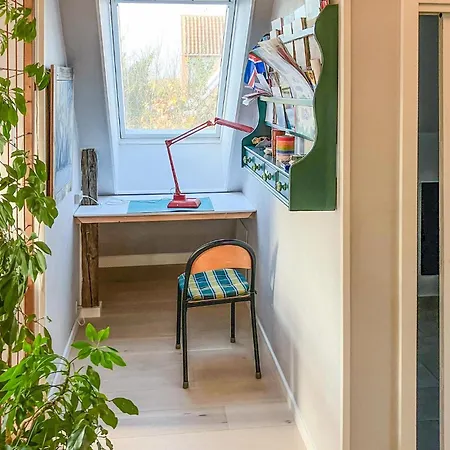 2 Bedroom Stunning In 度假居 莱姆维